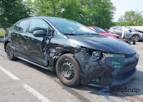 2021 Toyota Corolla Le z USA, uszkodzony, nr VIN 5YFEPMAE8MP232506